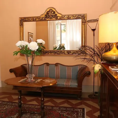 Casa Elide Bed & Breakfast 3*